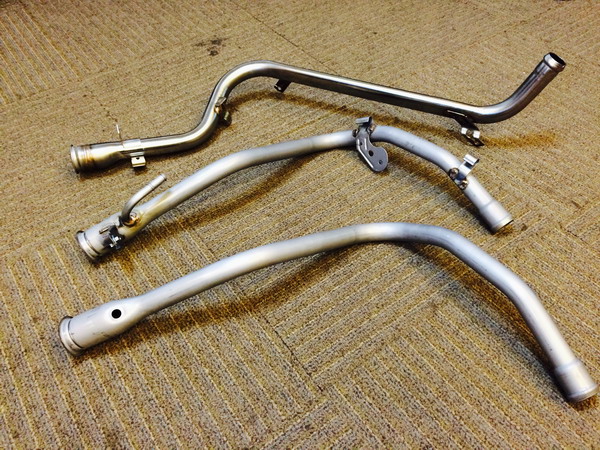 汽车加油管 2.jpg